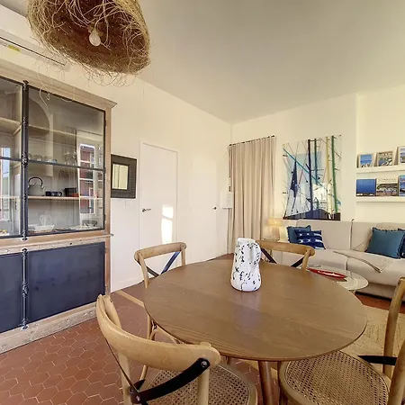 Nestor&jeeves - Reve Bleu - View Port - Balcony *